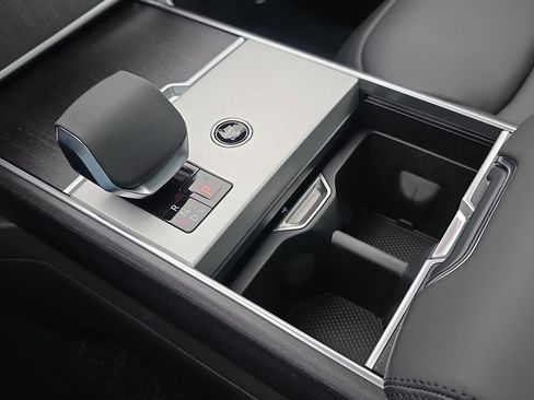 New 2026 Land Rover Range Rover SE AWD/4WD image 25