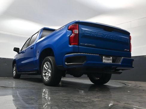 Used 2022 Chevrolet Silverado 1500 RST AWD/4WD image 37