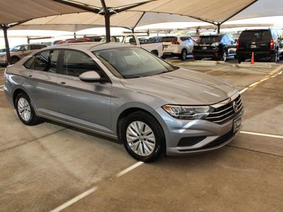 Used 2019 Volkswagen Jetta SE