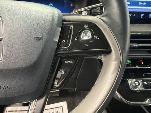 Used 2025 Lincoln Corsair Grand Touring w/ Equipment Group 301A image 13