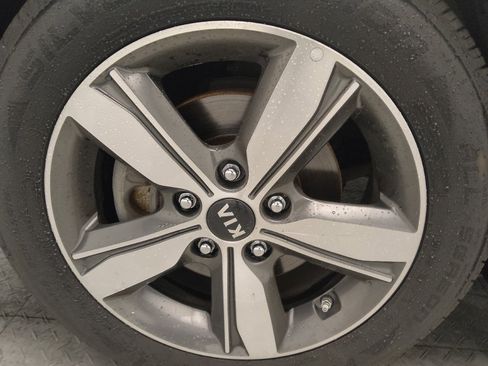 Used 2018 Kia Forte LX w/ LX Popular Package image 31