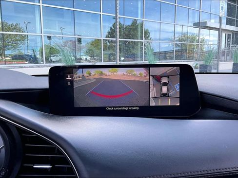 Used 2025 MAZDA MAZDA3 Hatchback w/Premium Plus Pkg image 27