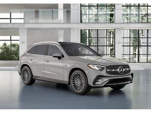 New 2026 Mercedes-Benz GLC 300 4MATIC image 12