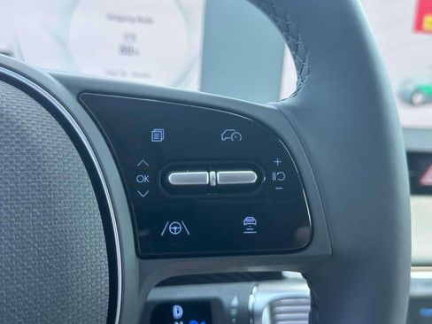 Used 2024 Hyundai Ioniq 5 Limited image 19