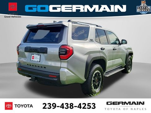 Certified 2025 Toyota 4Runner TRD Off-Road AWD/4WD image 7