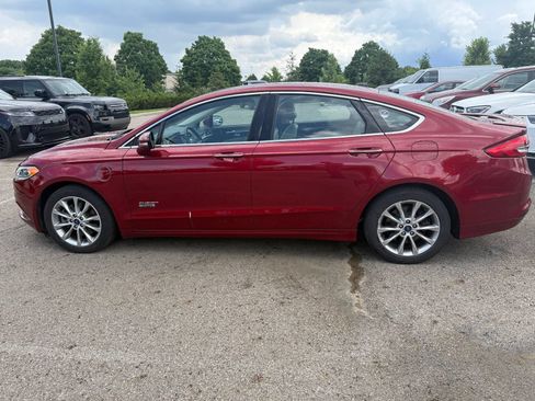 Used 2017 Ford Fusion Energi Titanium FWD image 8
