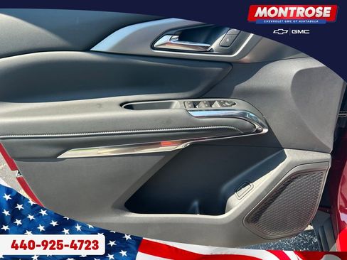 New 2026 Chevrolet Traverse LT w/ Driver Confidence Package image 9