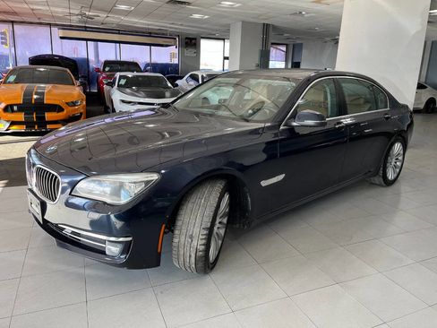 Used 2014 BMW 740Li image 4