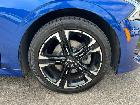 Used 2022 Kia K5 GT-Line AWD/4WD image 10