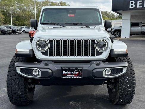 Used 2024 Jeep Wrangler Unlimited Sahara w/ Safety Group AWD/4WD image 12