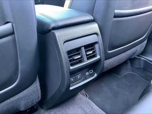 Used 2024 Cadillac XT4 Sport FWD image 25