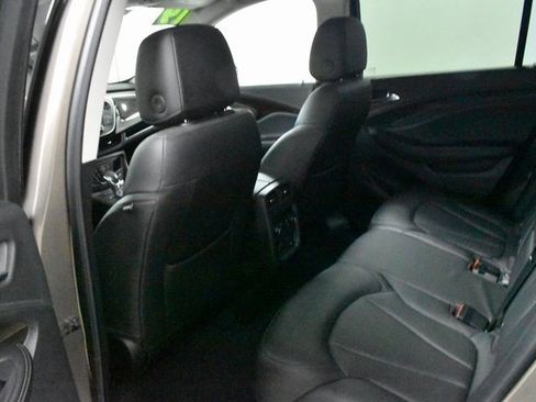 Used 2019 Buick Envision Essence image 16