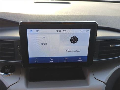 Used 2023 Ford Explorer XLT w/ Equipment Group 202A image 18