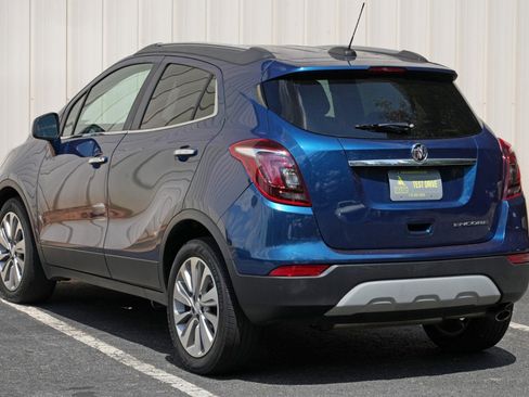Used 2020 Buick Encore Preferred w/ Safety Package FWD image 45