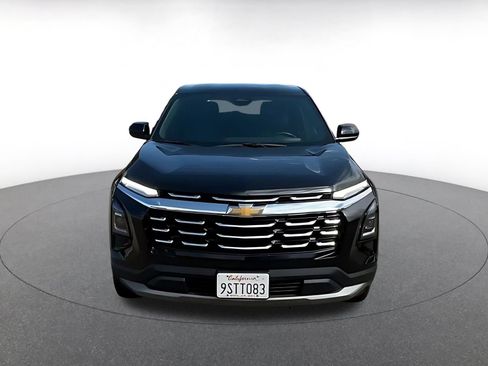 Used 2025 Chevrolet Equinox LT FWD image 4