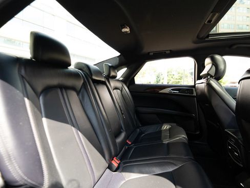 Used 2019 Lincoln MKZ Reserve w/ Reserve Plus Package AWD/4WD image 16
