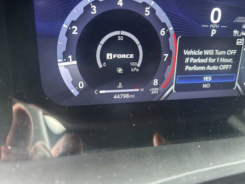 Used 2024 Toyota Tacoma TRD Off-Road image 3