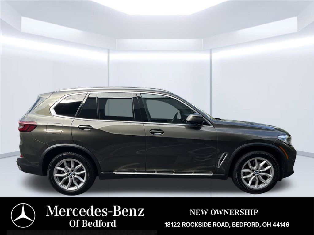 Used 2023 BMW X5 xDrive40i w/ Premium Package AWD/4WD image 8