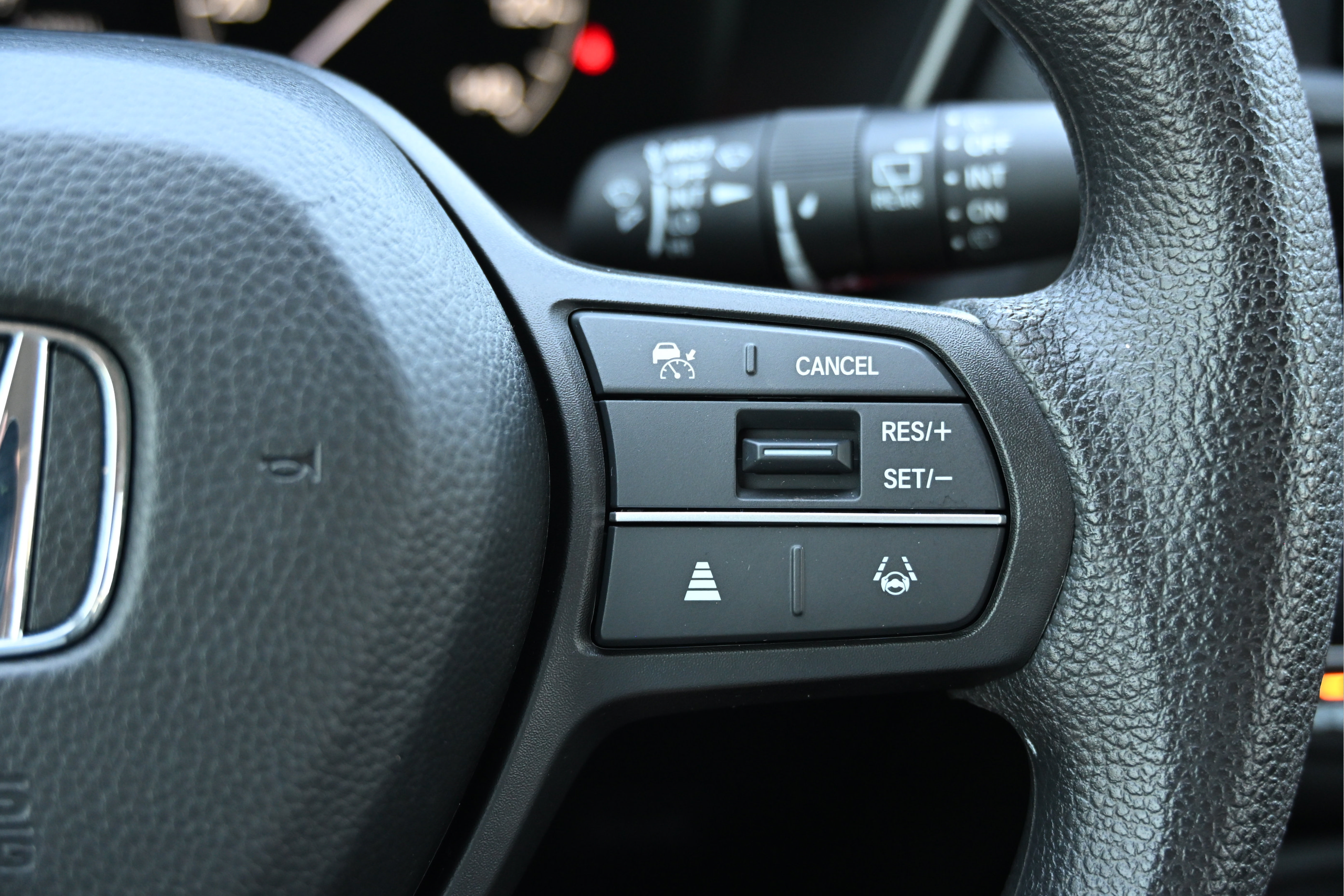 Certified 2025 Honda CR-V EX image 28