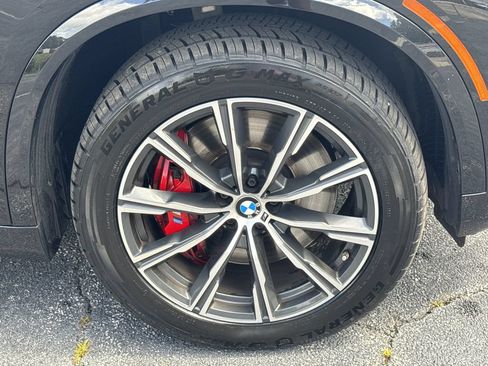 Used 2021 BMW X5 M50i AWD/4WD image 12