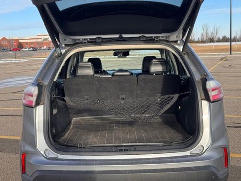 Used 2020 Ford Edge Titanium w/ Equipment Group 301A image 32