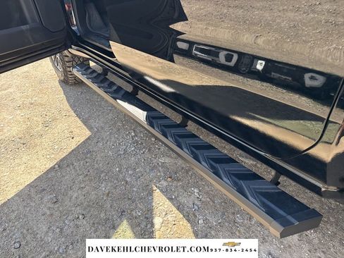 Used 2024 Chevrolet Silverado 1500 ZR2 w/ Technology Package image 38