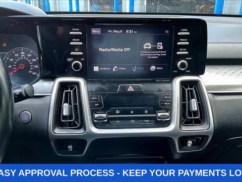 Used 2021 Kia Sorento S FWD image 19