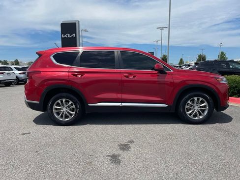 Used 2020 Hyundai Santa Fe SE AWD/4WD image 9
