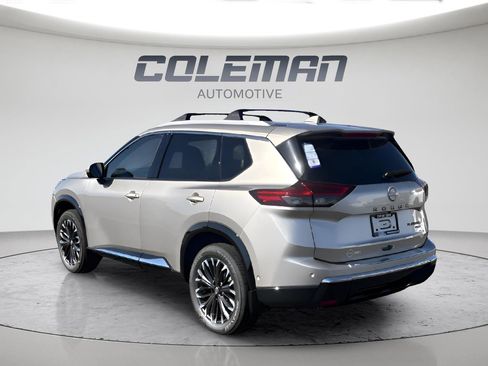 New 2026 Nissan Rogue Platinum AWD/4WD image 3
