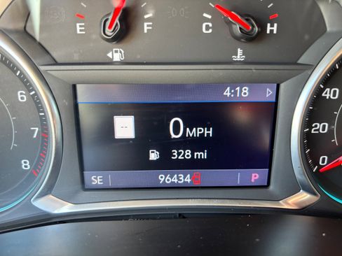 Used 2020 Chevrolet Traverse LT w/ LT Premium Package image 22