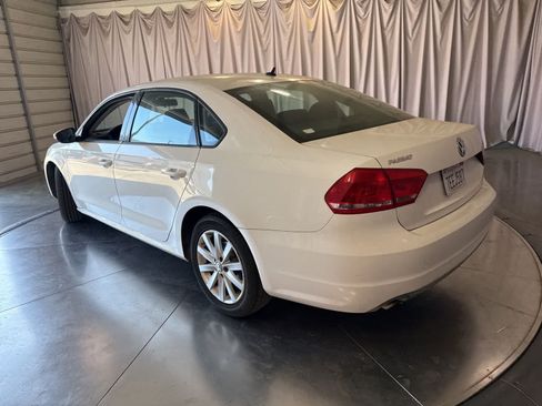 Used 2012 Volkswagen Passat 2.5 S FWD image 7