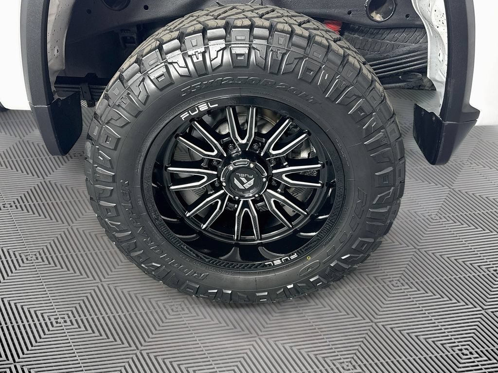 Used 2023 Chevrolet Silverado 2500 LT AWD/4WD image 29