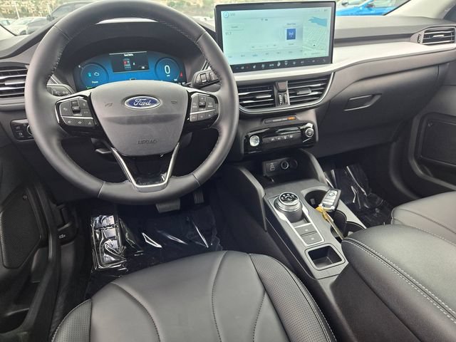 Used 2025 Ford Escape SE w/ PHEV Premium Package FWD image 8