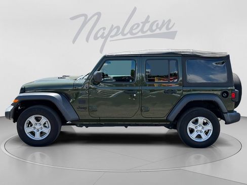 Used 2022 Jeep Wrangler Unlimited Sport AWD/4WD image 2