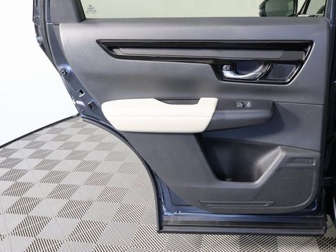 Used 2023 Honda CR-V EX-L image 13