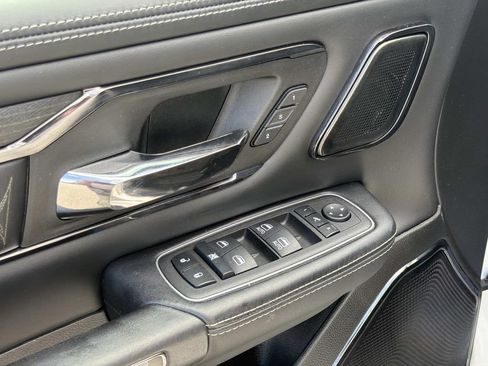 Used 2023 RAM 1500 Limited AWD/4WD image 16