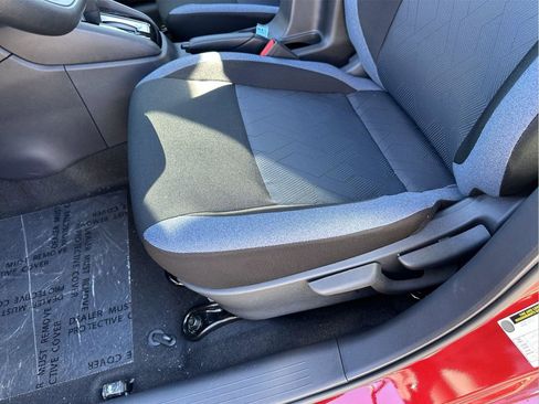 New 2025 Nissan Versa SV w/ Trunk Package image 33