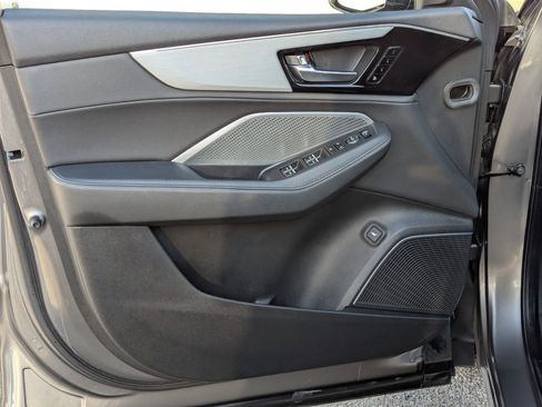 Certified 2023 Acura MDX FWD image 11