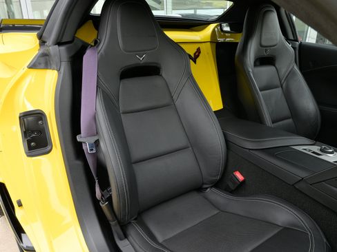 Used 2017 Chevrolet Corvette Z06 image 37