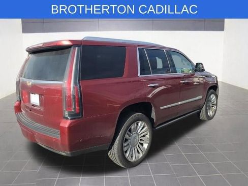 Used 2019 Cadillac Escalade Platinum image 8