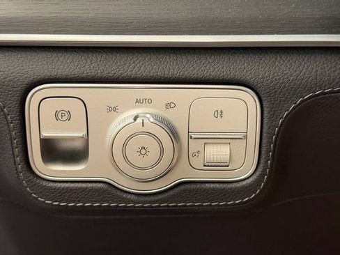 Certified 2024 Mercedes-Benz GLE 350 4MATIC image 21