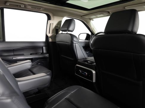 Used 2023 Ford Expedition Max XLT AWD/4WD image 25