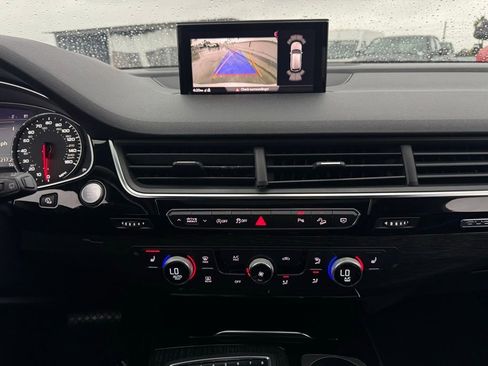 Used 2019 Audi Q7 3.0T Premium image 10