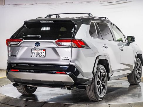 Used 2024 Toyota RAV4 XSE w/ Advanced Technology Package image 4