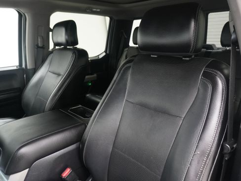 Used 2016 Ford F150 Lariat AWD/4WD image 12