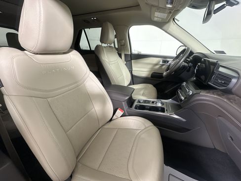 Used 2020 Ford Explorer Platinum AWD/4WD image 27