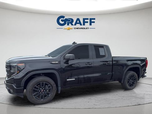 Used 2023 GMC Sierra 1500 Elevation AWD/4WD image 2