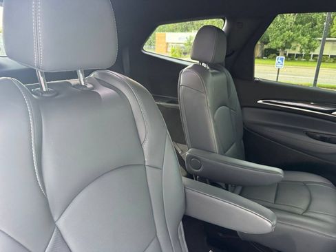 Certified 2023 Buick Enclave Essence FWD image 31