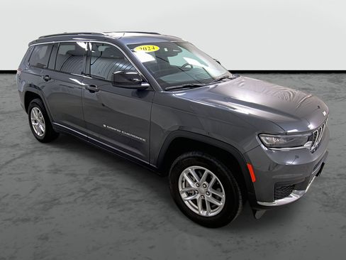 Used 2024 Jeep Grand Cherokee L Laredo w/ Luxury Tech Group I AWD/4WD image 5