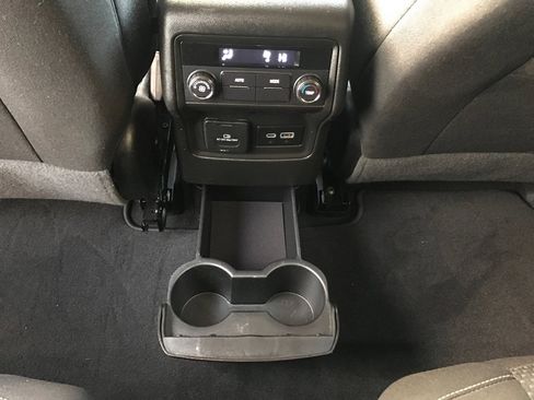 Used 2023 GMC Acadia SLE w/ Driver Convenience Package image 25